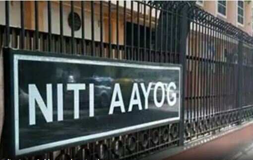 Niti Aayog floats idea of full-stack digital banks