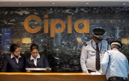 Cipla becomes top gainer