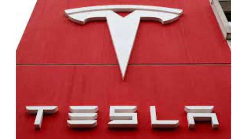 Tesla delivers record 936,172 vehicles in 2021, beats estimates