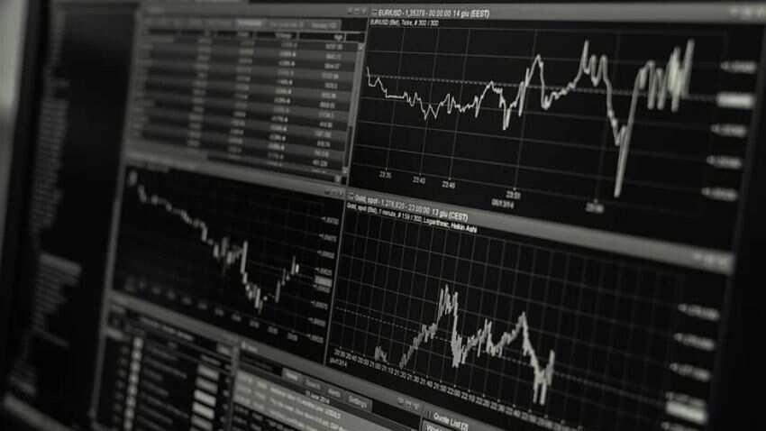 Buy, Sell or Hold: What should investors do with Greaves Cotton, Suzlon and Vodafone Idea?
