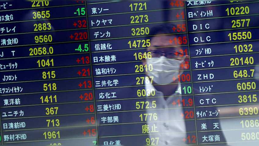 Asian shares drop as Treasury yields hit fresh highs