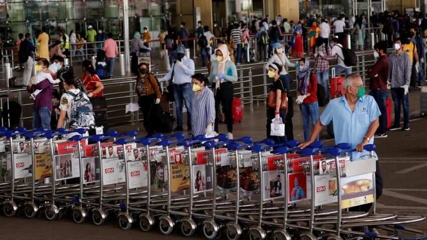 COVID-19: Omicron variant has reached community transmission level in India, says INSACOG