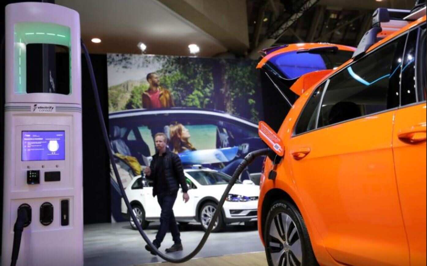 Budget 2022 Expectations: 'Put EVs in priority lending sector; discontinuation of certain vehicles should be in a phased manner' 