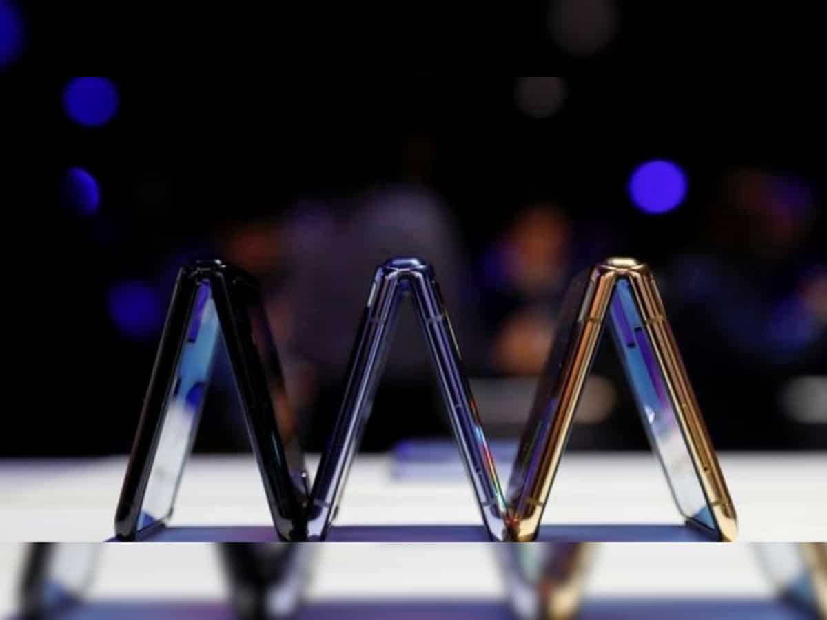 Double-folding smartphone coming soon! Samsung patents dual-fold smartphone