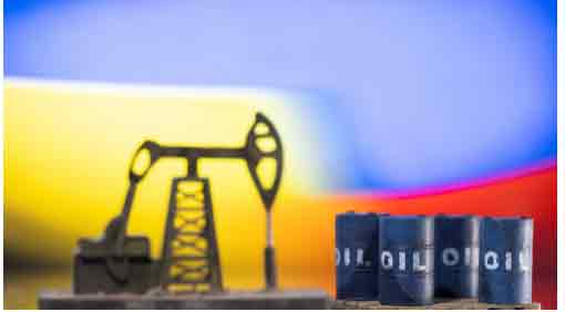 Crude Rallies Russias Rouble Plunges 30 To Record Low As Ukraine