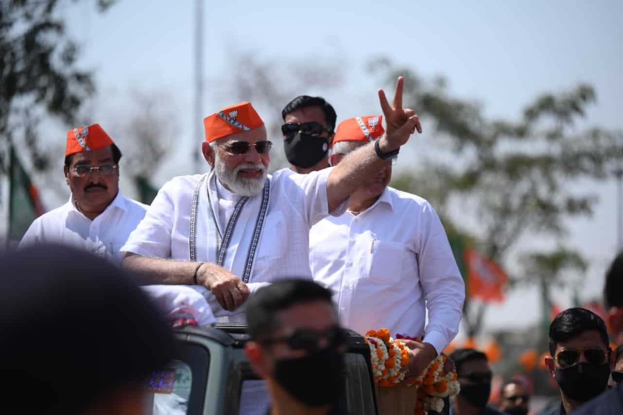 PM celebrates Diwali with brave jawans in Lepcha, Himachal Pradesh » Kamal  Sandesh