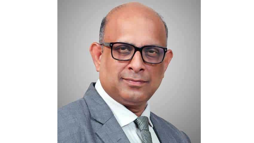 Dalal Street Voice: Joseph Thomas of Emkay Wealth decodes reasons behind the fall in the rupee