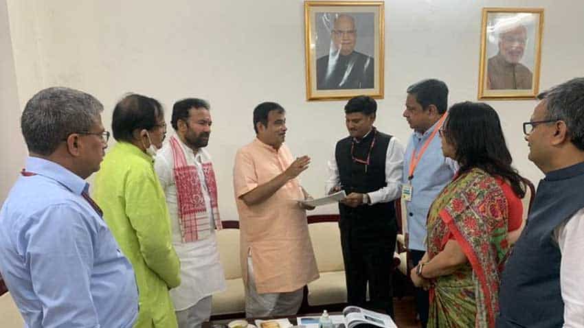 MoU signed between NHAI/NHLML, NHIDCL and Ministry of Tourism for developing way-side amenities