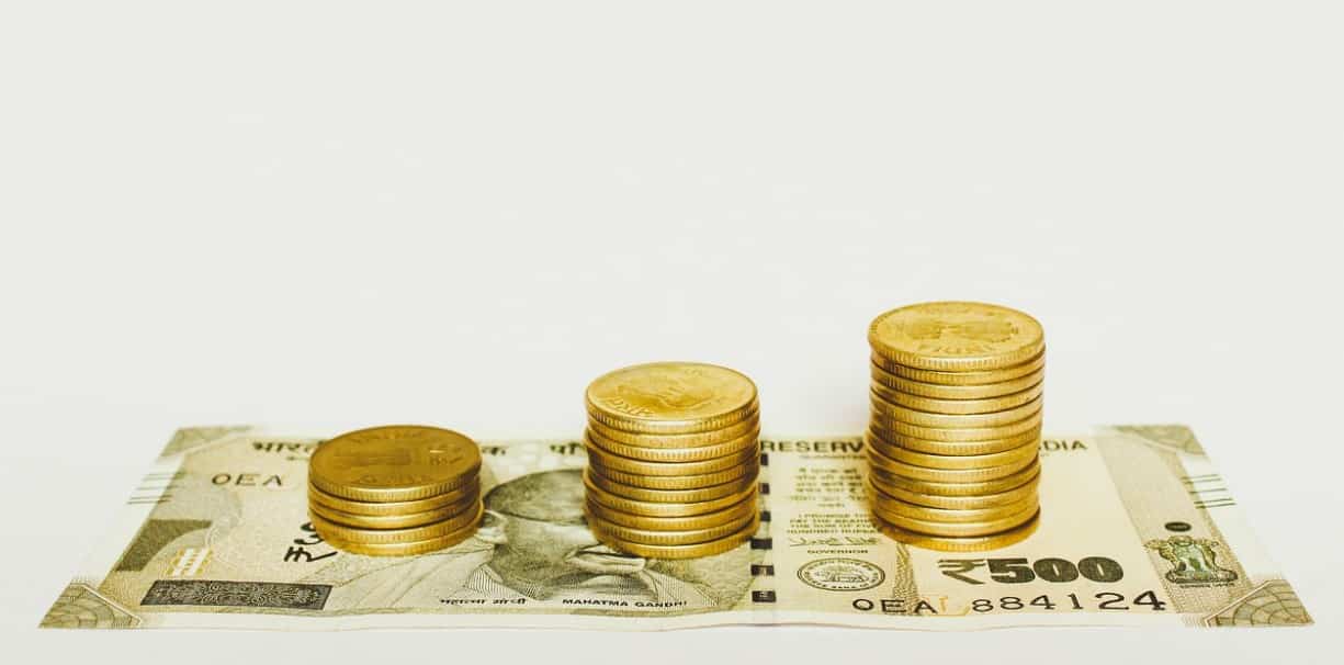 Share Bazaar Live: Whether to invest money in Ruchi Soya's FPO or not? What is Anil Singhvi's opinion on FPO