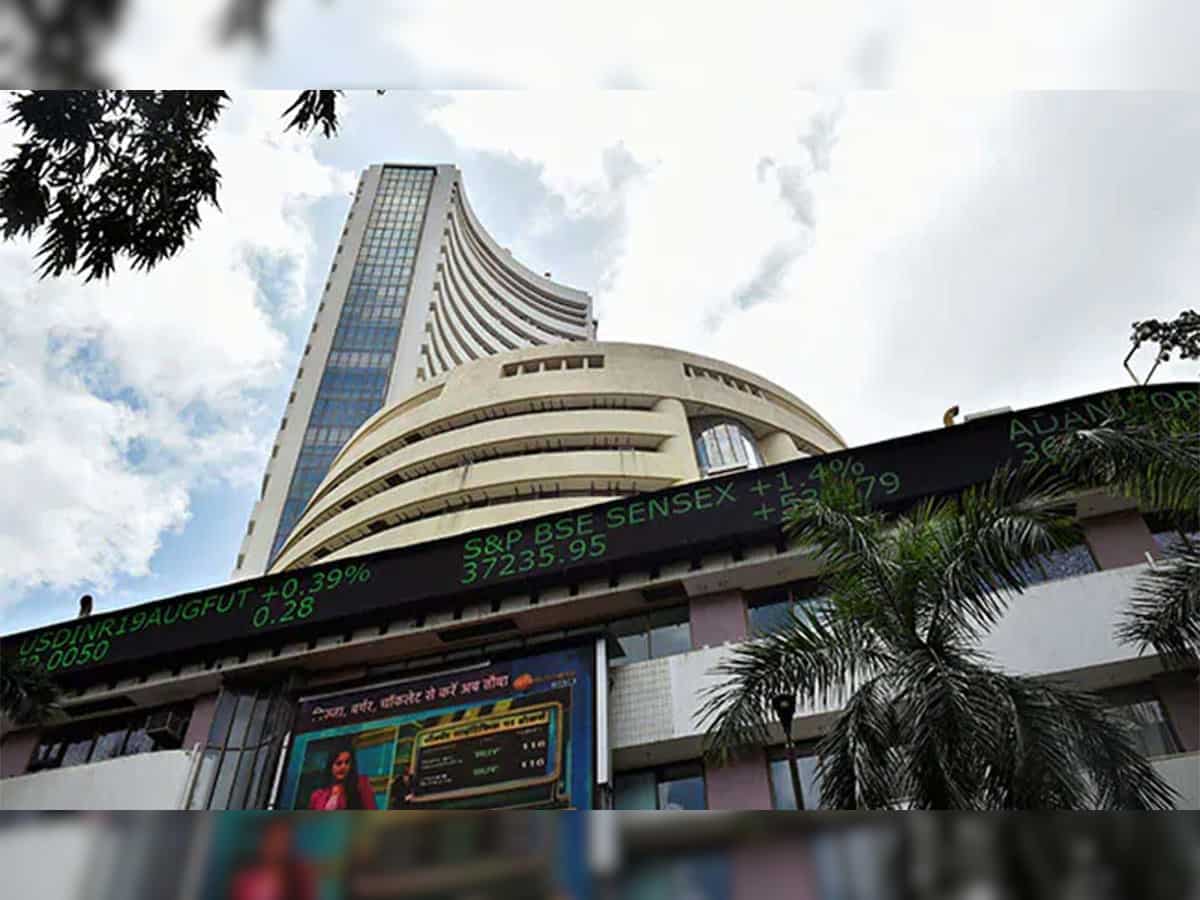 Markets may face volatility amid derivatives expiry, global