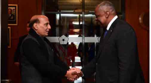 Defence Minister Rajnath Singh invites US defence companies to invest in India, support 'Make in India' 
