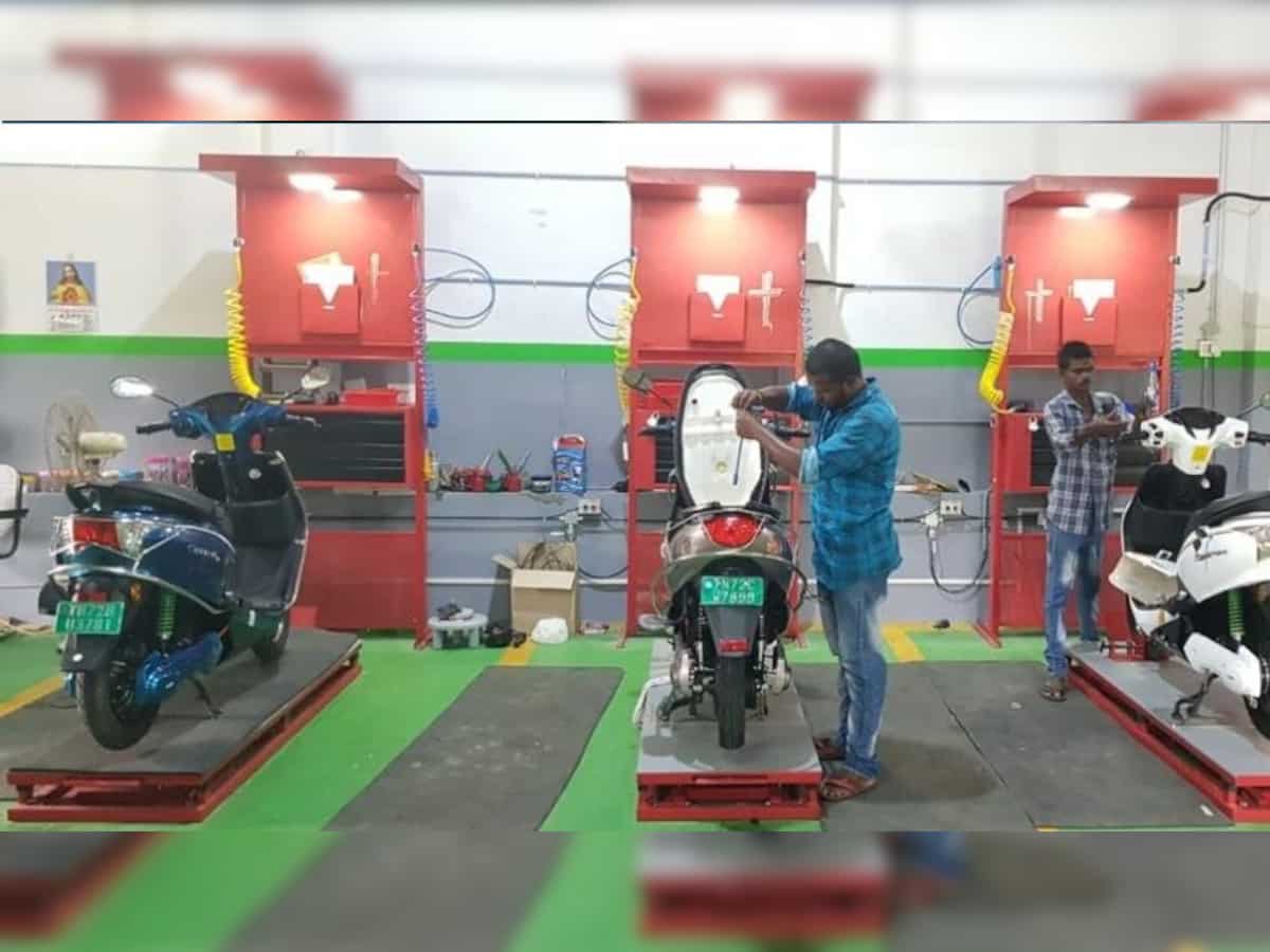 Hero Electric, ElectricPe join hands for EV charging