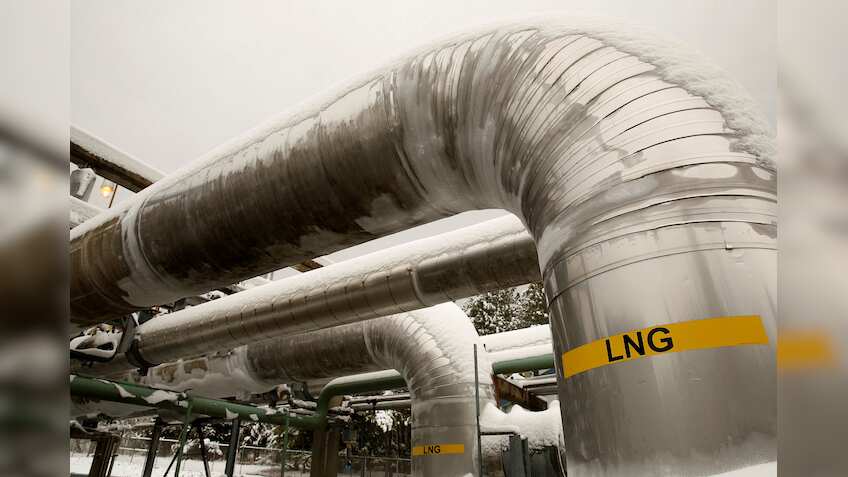 Petronet may look at building 4th LNG import terminal