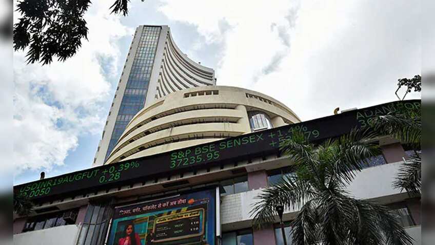 Market-cap of 8 most valued firms of top-10 tumble Rs 2.21 lakh cr; Infosys, HDFC Bank drop most