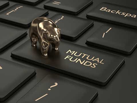 Money Guru: Mutual Fund or PMS? Know from experts what is the better investment option for you