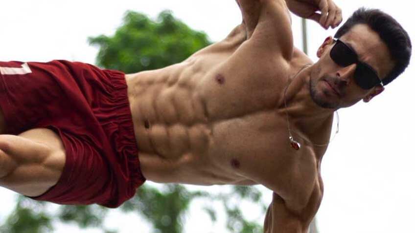 Heropanti 2 Advance Booking Report, Box Office Collection Prediction Day 1 - Check opening day estimates from expert Sumit Kadel 