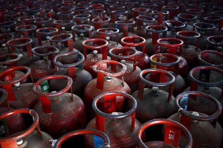 Commercial LPG price raised by Rs 102.5 per cylinder; price in Delhi to be Rs 2355.5