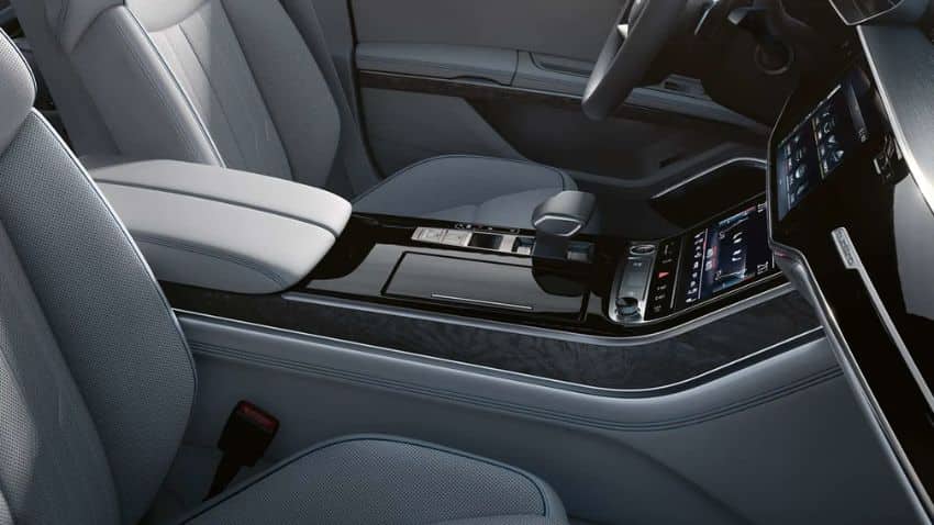 The luxurious design of the Audi A8 L
