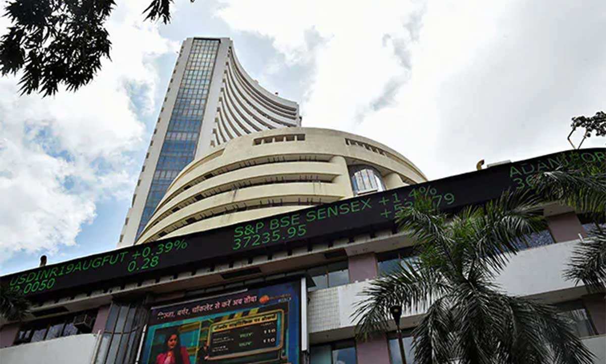 Market-cap of top-10 most valued firms falls over Rs 2.85 lakh cr; TCS, HDFC Bank among top losers