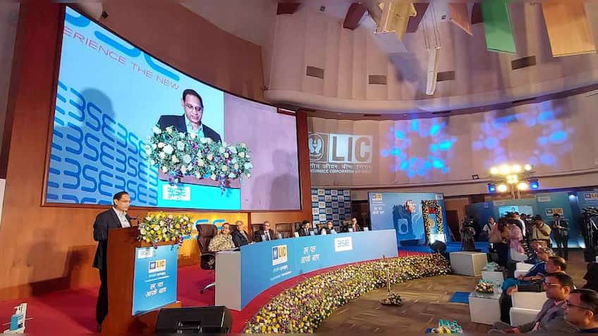 LIC IPO listing highlights: Shares close at nearly 8% discount on listing day; What should investors do with this counter? 
