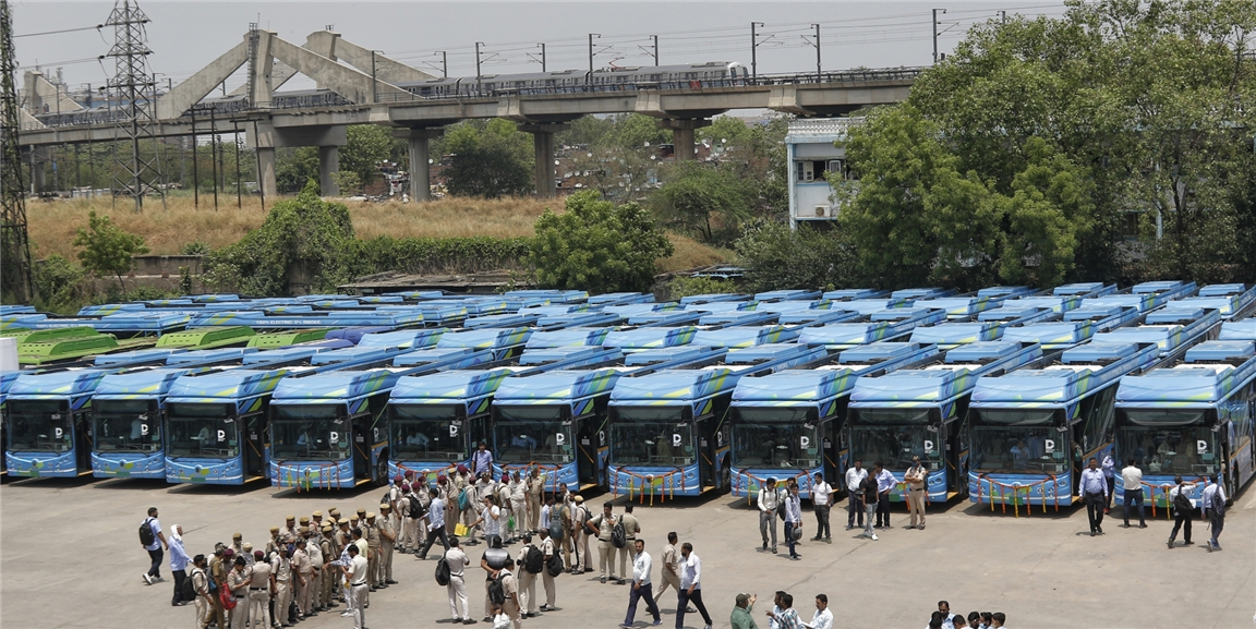 Target of 11,000 busses