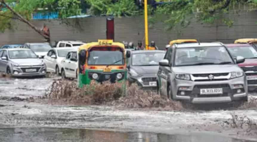 Monsoon Update: Monsoon Showers Lead To Waterlogging, Traffic Woes In Delhi