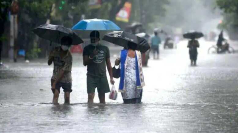 Heavy Rain In Many States Of The Country, Watch This Video For Details