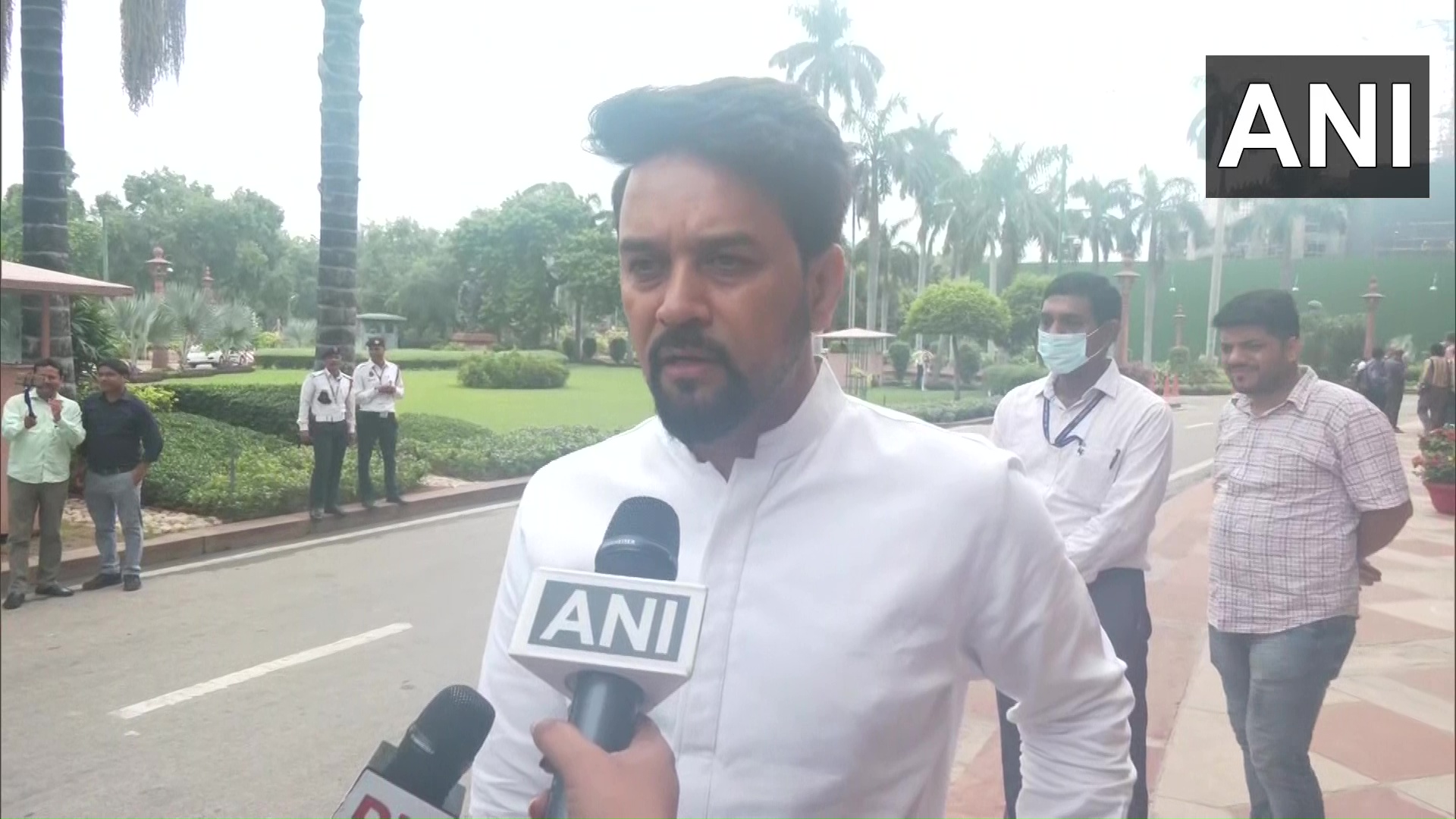 How much government spends on advertisements in newspapers and channels? Find out