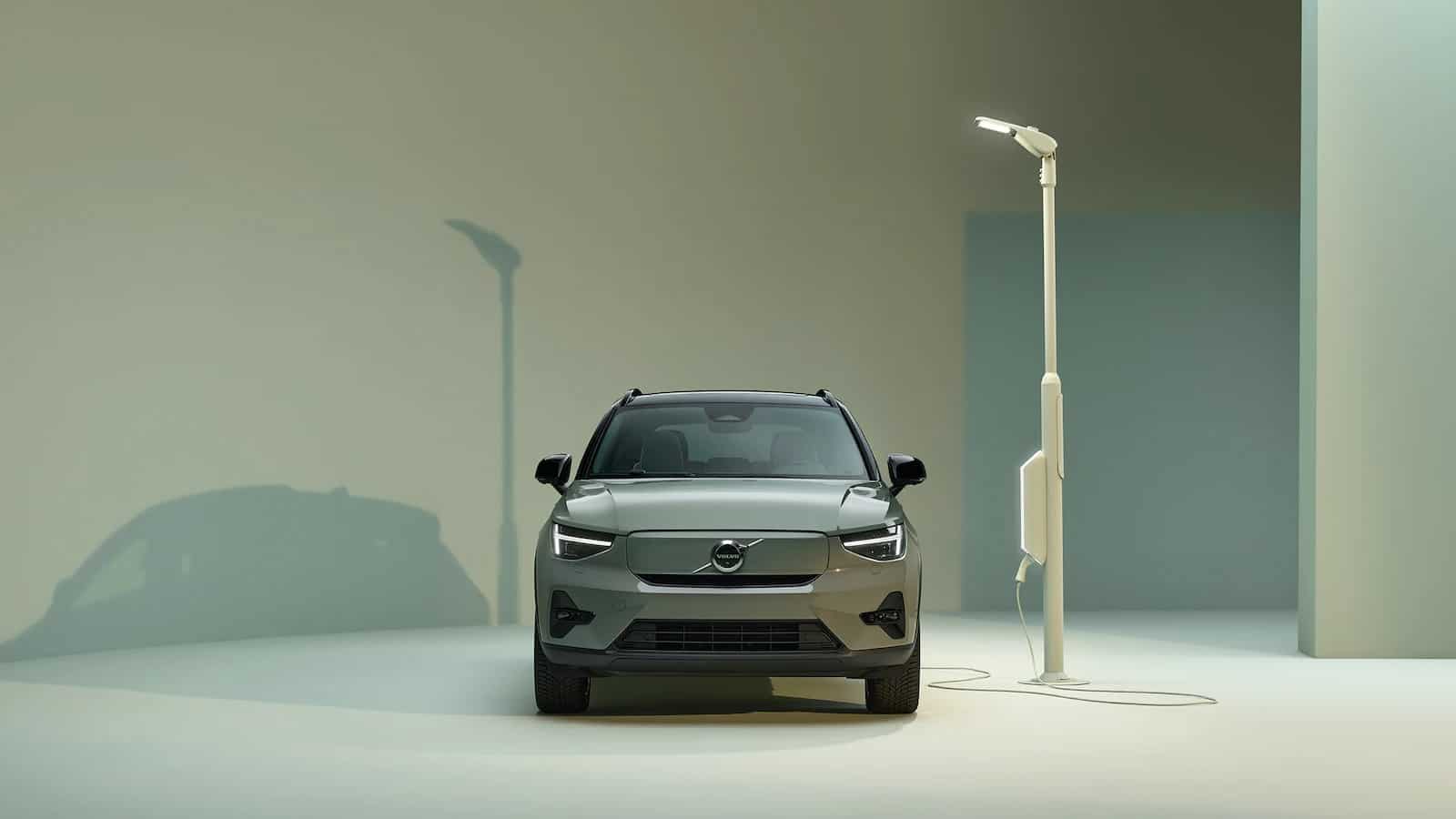 Volvo XC40: Pure electric compact SUV set for India debut; Book a test drive now! 