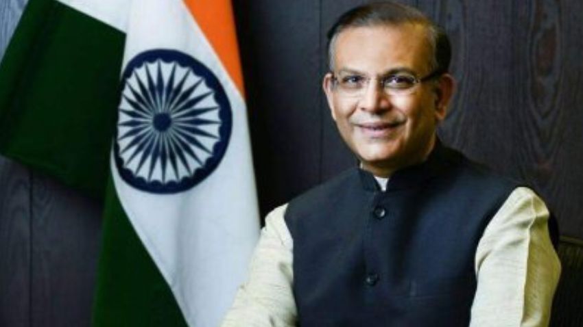 This BJP MP says 'no mehngai' India, then