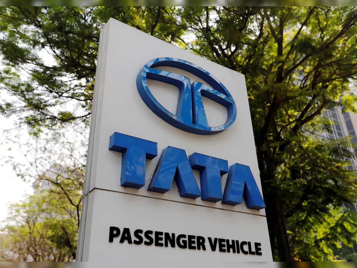 Tata Motors secures 921 electric buses contract from