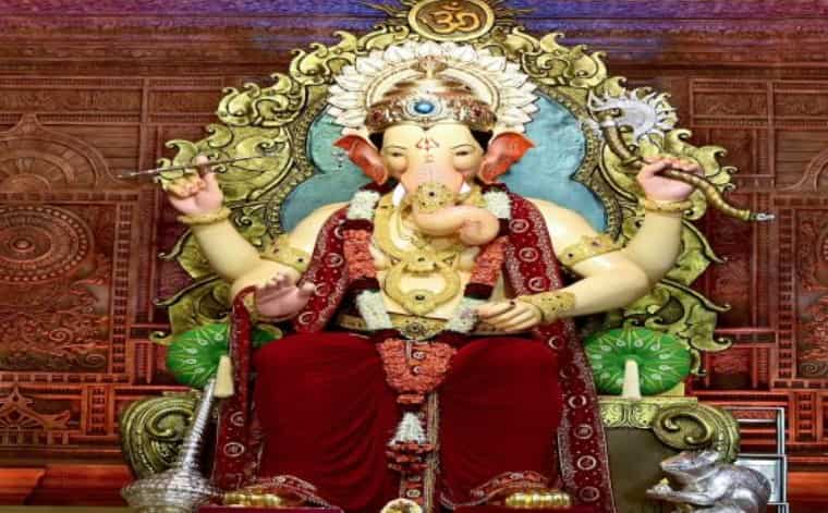 Ganesh Chaturthi: The Pandal Of The Lalbagh Ka Raja Is In The Form Of Ram  Temple | Zee Business