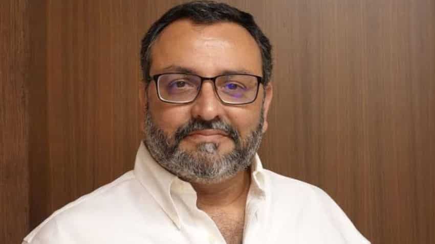 Maha Deputy CM Fadnavis asks police to conduct detailed probe into Cyrus Mistry's fatal accident