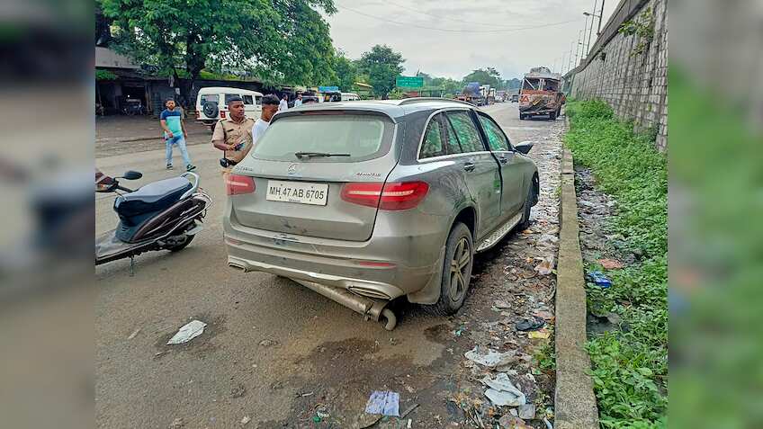 Cyrus Mistry death news: Who were other passengers in ill-fated car?