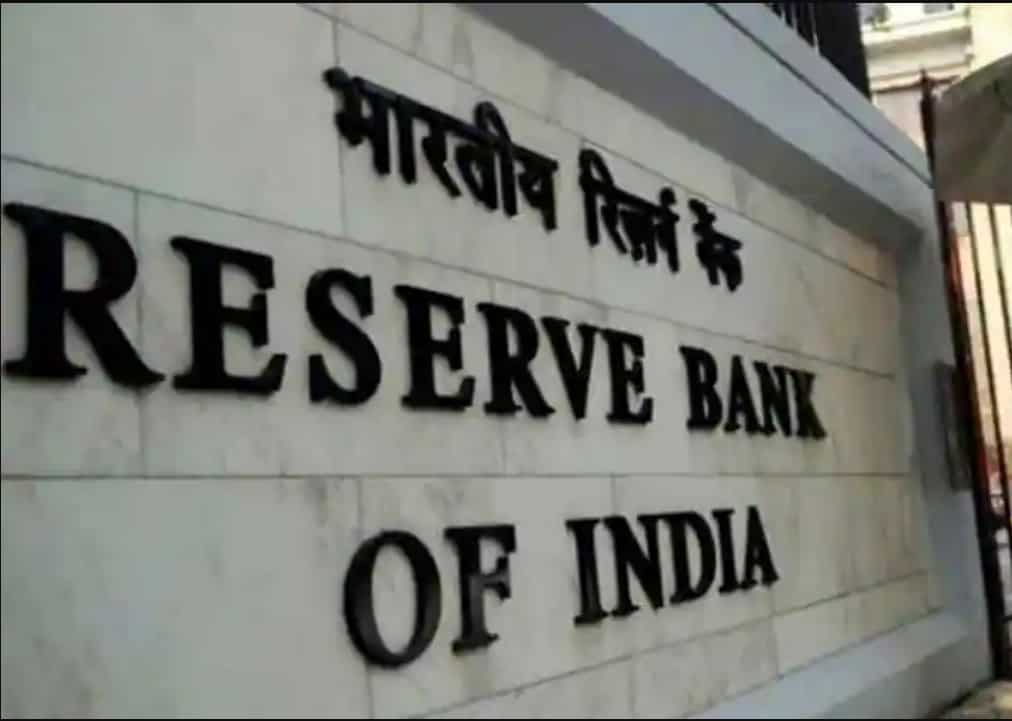 RBI warns against mushrooming of lending apps, usurious recovery prices