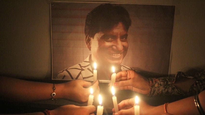 LIVE: RIP Raju Srivastava - From Rs 50 per show to King of Comedy - INSPIRING LIFE!