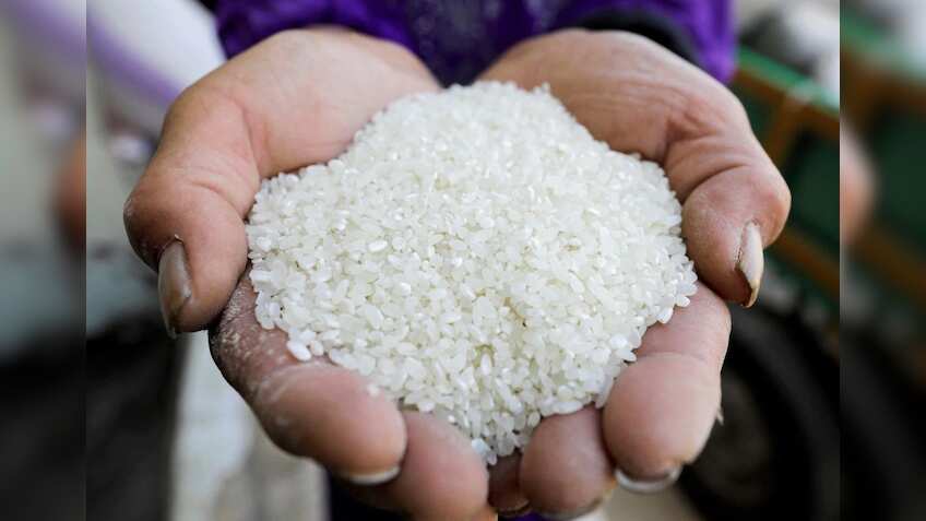Govt again extends deadline for export of broken rice in transit to October 15