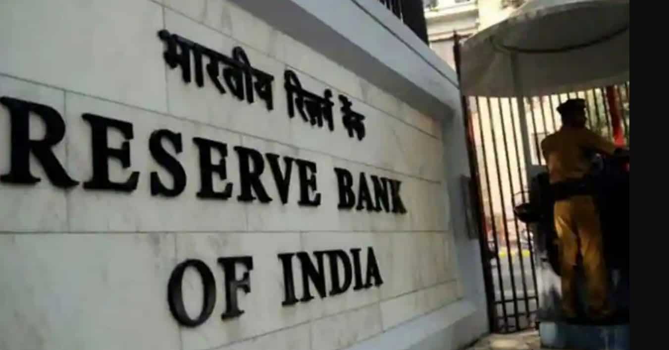 Rbi Issues Consolidated Guidelines On Unhedged Foreign Currency 