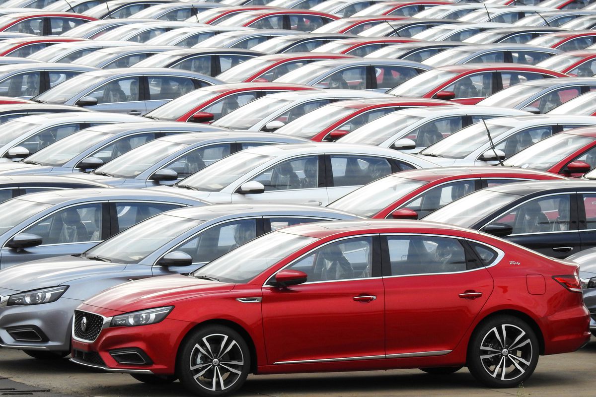 Passenger vehicle wholesales surge 92% in September on robust festive demand