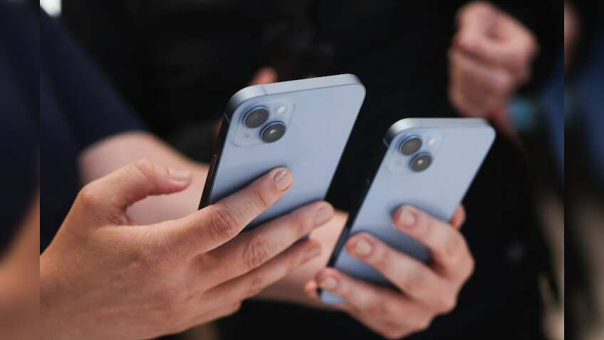 Apple confirms SIM bug affecting iPhone 14 series