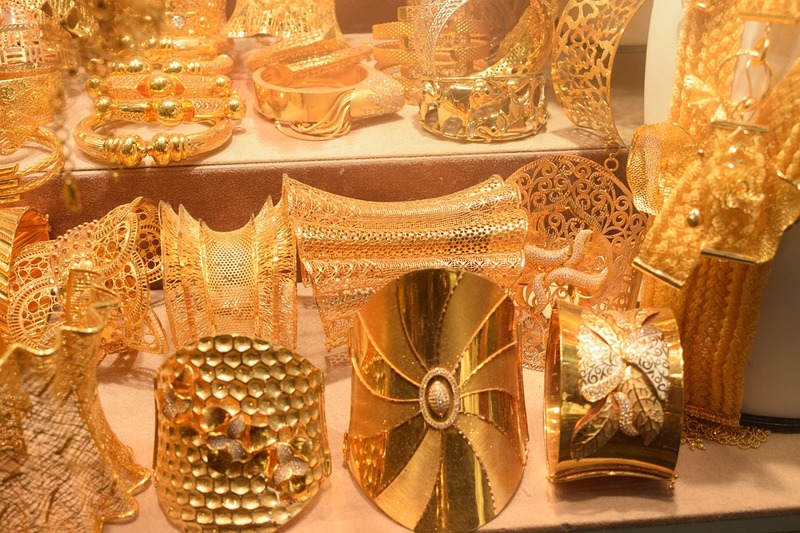 Gold opens flat, holds Rs 50,000 level on