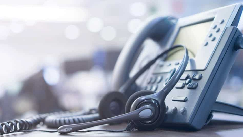 Government To Launch Common Helpline To Hear Complaints Of Customers Of Public Sector Banks | Zee Business