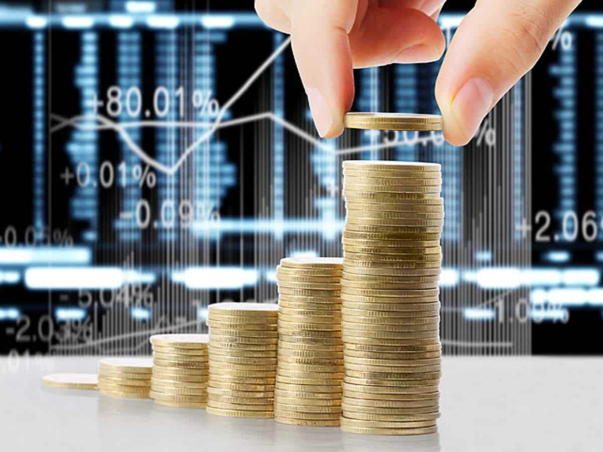 Money Guru: Domestic Vs International Investment - Which One Is Better 