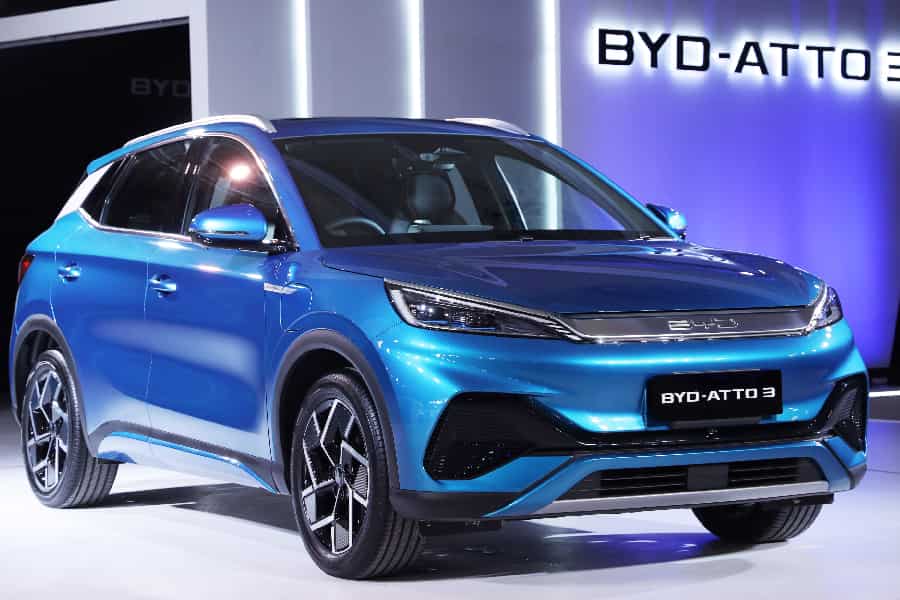 BYD Atto 3: Electric SUV price announced in India; bags 1500 pre-bookings, Check ex-showroom price, features, colours, range, details