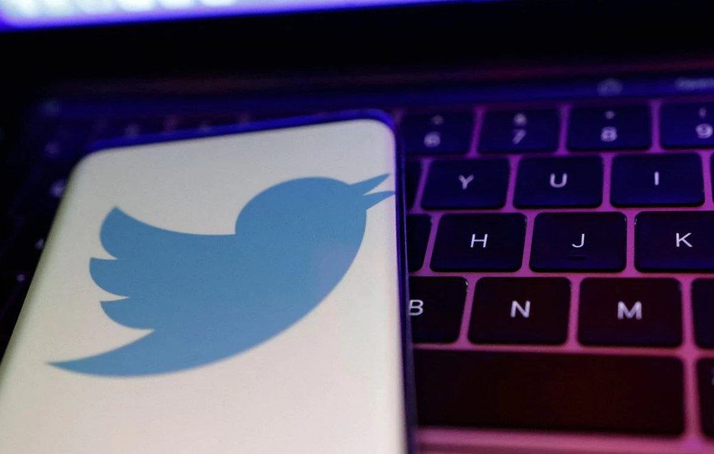 Mass resignations hit Twitter, Elon Musk 'temporarily shuts' offices