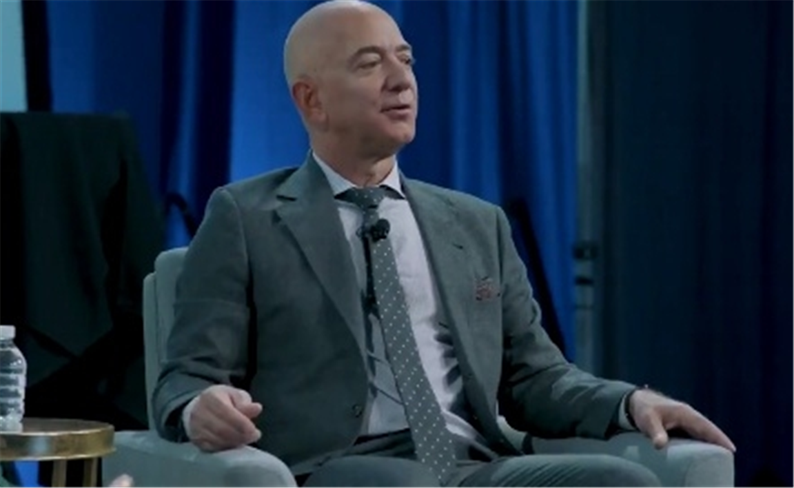 Jeff Bezos warns of recession, advises people to avoid expensive purchases