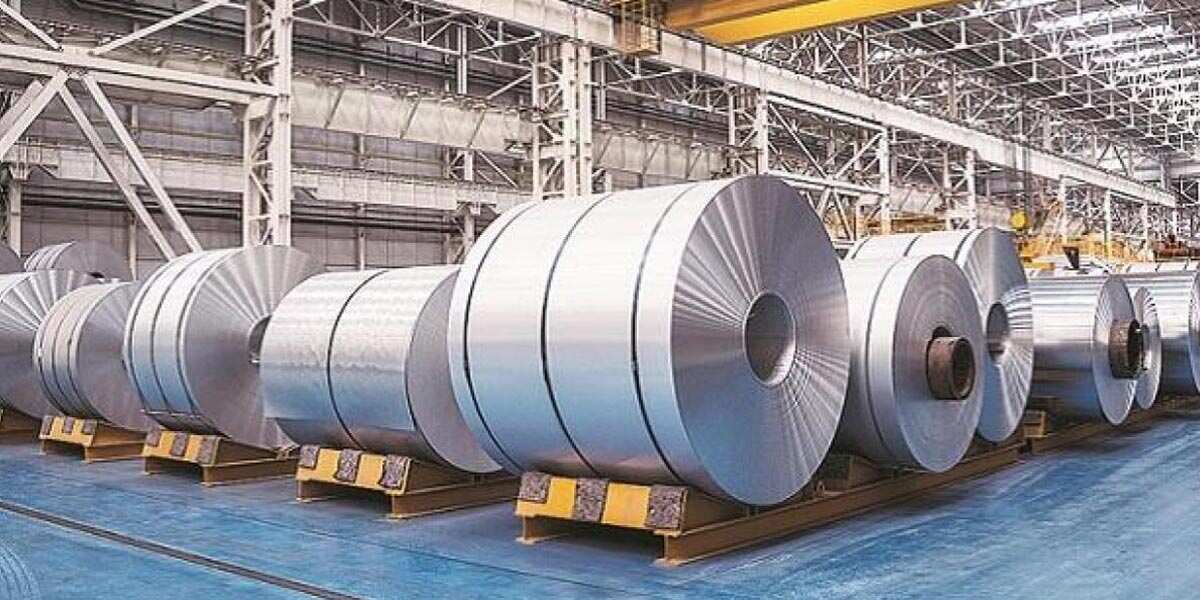 Tata Steel vs JSW Steel: Which stock can deliver better returns in