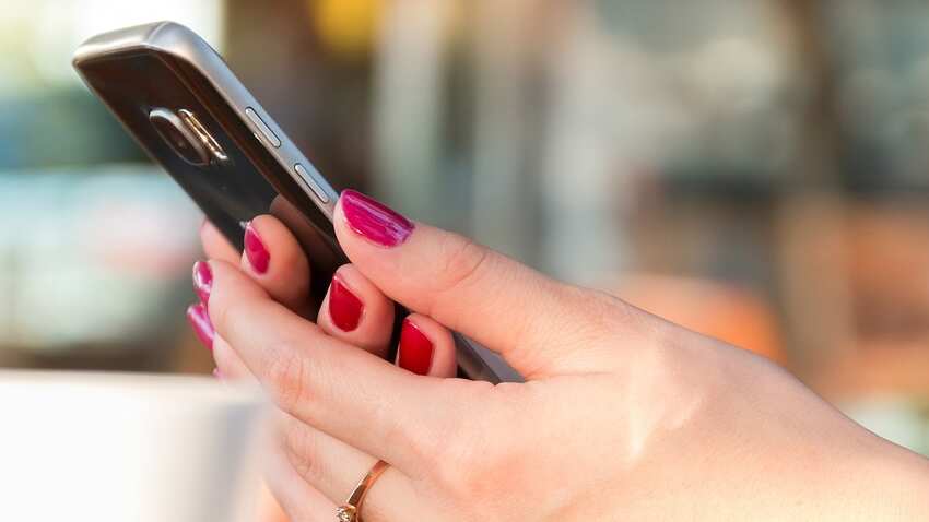 Sqing founded by Sonu Raju launches virtual hangout app Waka Voice