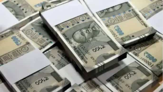 PPF account holders ALERT! Tips to maximise your PPF balance after 15 years maturity | Turn your monthly investment of Rs 12,500 into Rs 1.5 crore – PPF interest rate, calculator, details
