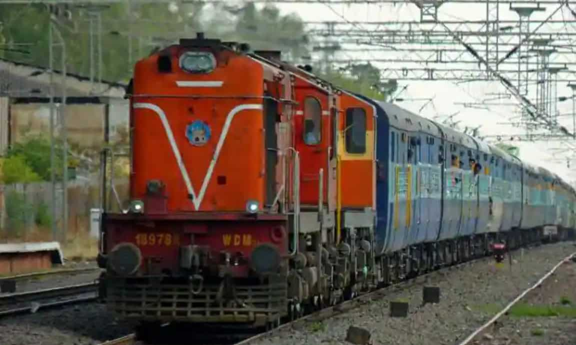 Indian Railways bags 9 awards for energy conservation | Zee Business